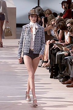 Louis Vuitton S/S 00 Look 20
