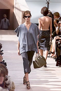 Louis Vuitton S/S 00 Look 23