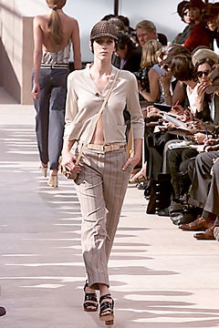 Louis Vuitton S/S 00 Look 26