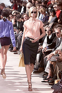 Louis Vuitton S/S 00 Look 36