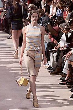 Louis Vuitton S/S 00 Look 38