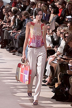 Louis Vuitton S/S 00 Look 64