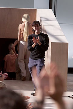 Louis Vuitton S/S 00 Look 79