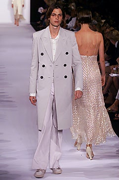 Marc Jacobs S/S 02 Look 63