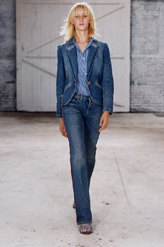 Marc by Marc Jacobs S/S 02 Look 33