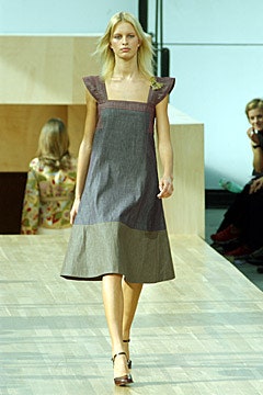 Louis Vuitton S/S 02 Look 37