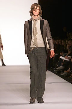 Marc Jacobs F/W 02 Look 4