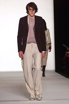 Marc Jacobs F/W 02 Look 7