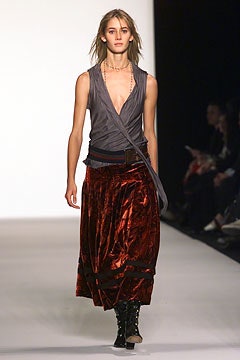 Marc Jacobs F/W 02 Look 24