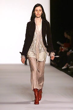 Marc Jacobs F/W 02 Look 26
