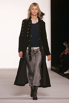 Marc Jacobs F/W 02 Look 31