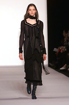 Marc Jacobs F/W 02 Look 38