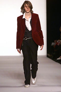 Marc Jacobs F/W 02 Look 39