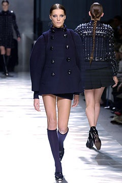 Louis Vuitton F/W 03 Look 7