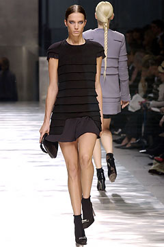 Louis Vuitton F/W 03 Look 14