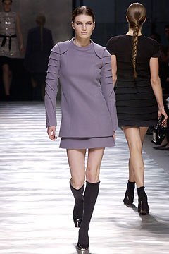 Louis Vuitton F/W 03 Look 15