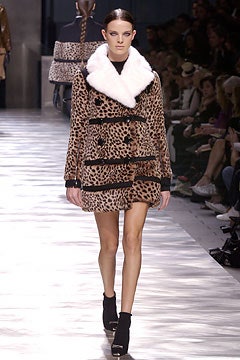 Louis Vuitton F/W 03 Look 23