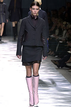Louis Vuitton F/W 03 Look 34