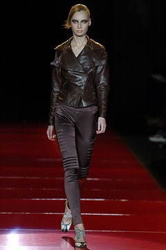 Luca Luca Fall 2004 Ready-to-Wear
