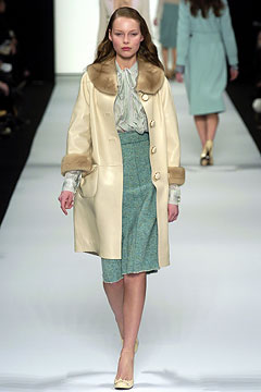 Marc Jacobs F/W 04 Look 8