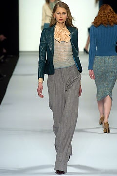 Marc Jacobs F/W 04 Look 17