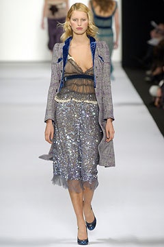 Marc Jacobs F/W 04 Look 42