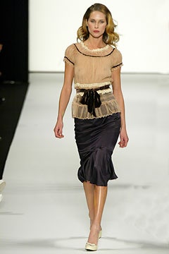 Marc Jacobs F/W 04 Look 43