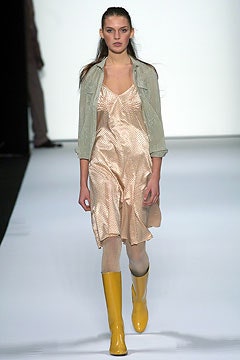 Marc by Marc Jacobs F/W 04 Look 17