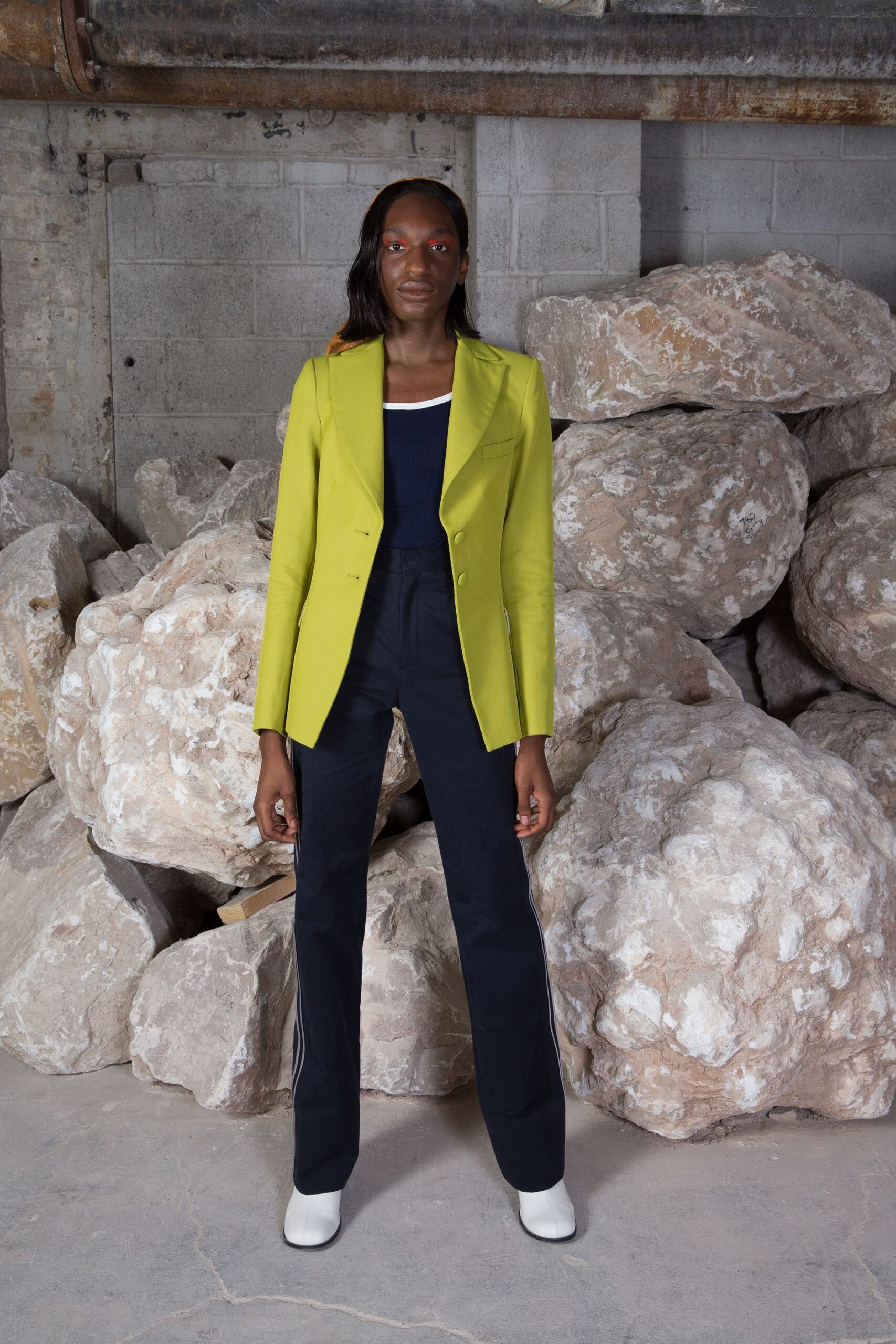 Lorod Resort 18 Look 11