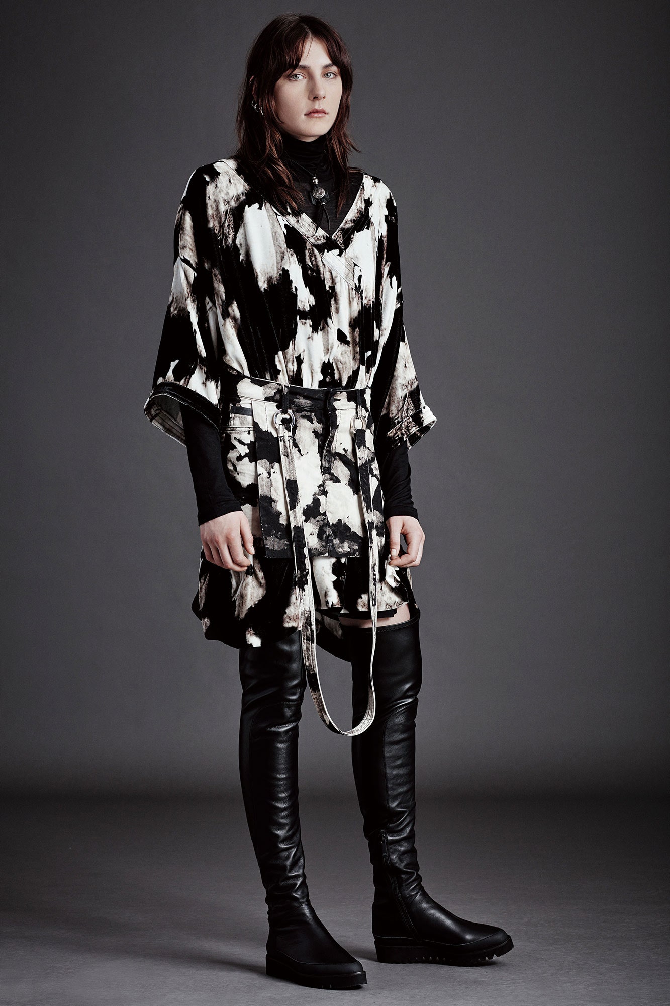 Marcelo Burlon County of Milan F/W 16 Look 16