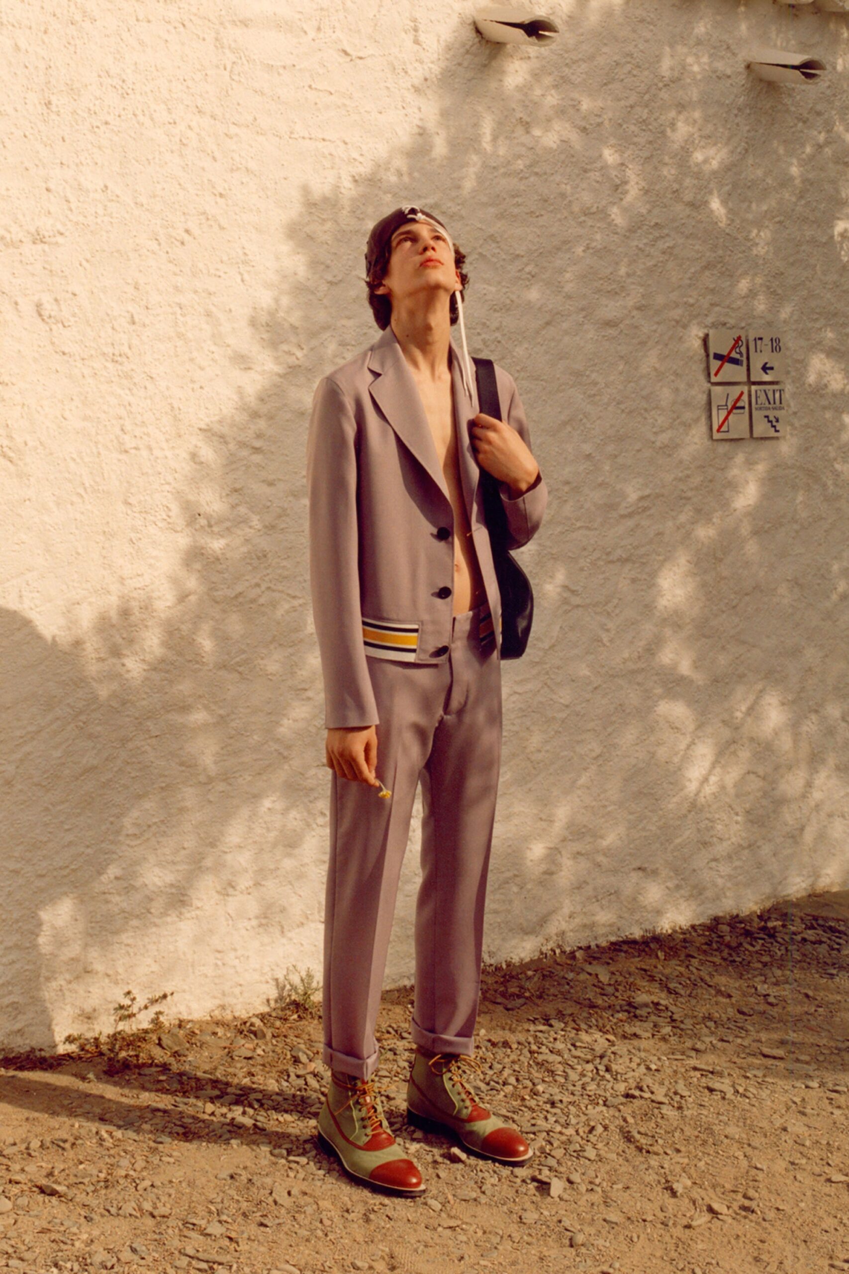 Loewe S/S 18 Menswear Look 18