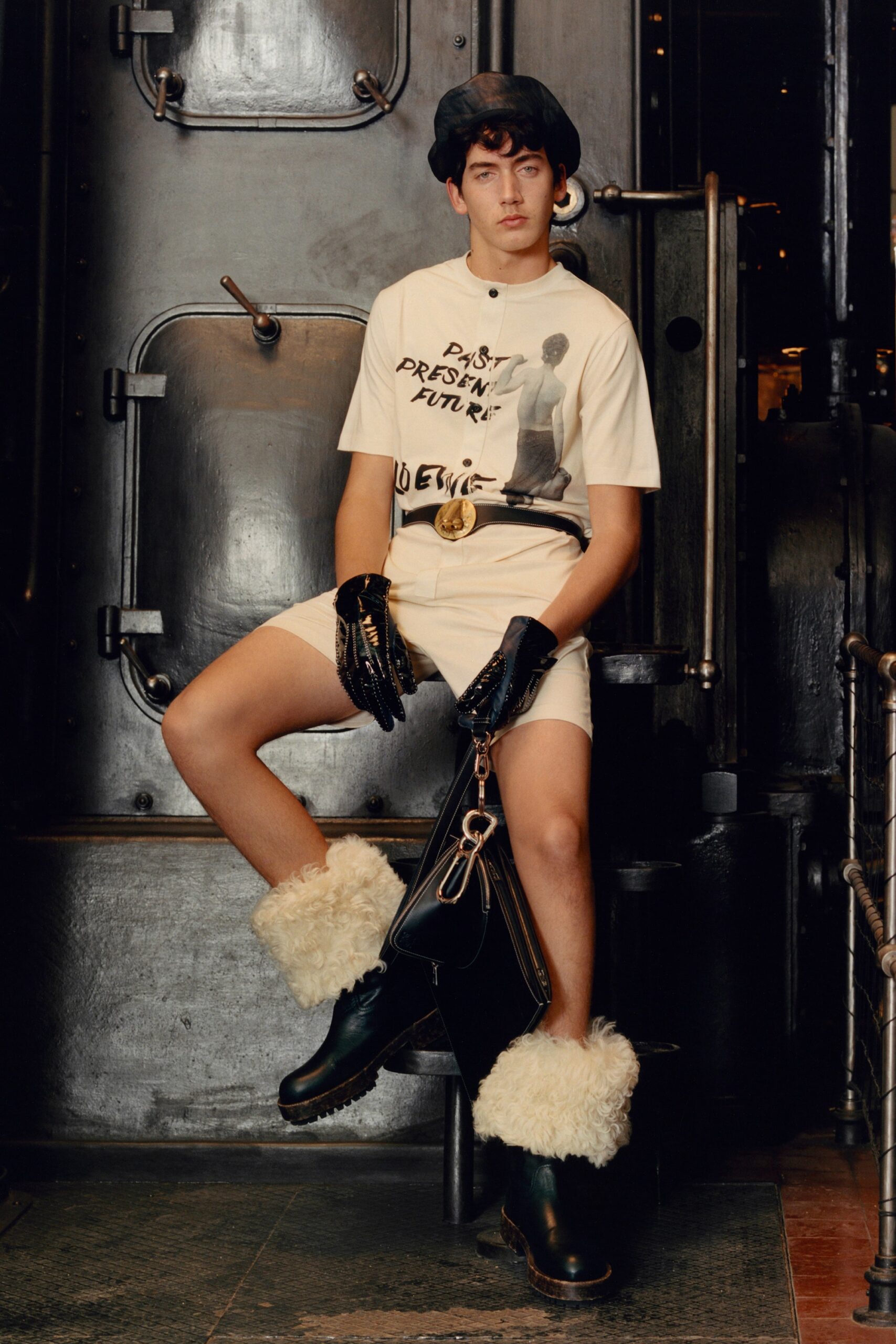 Loewe F/W 17 Menswear Look 21