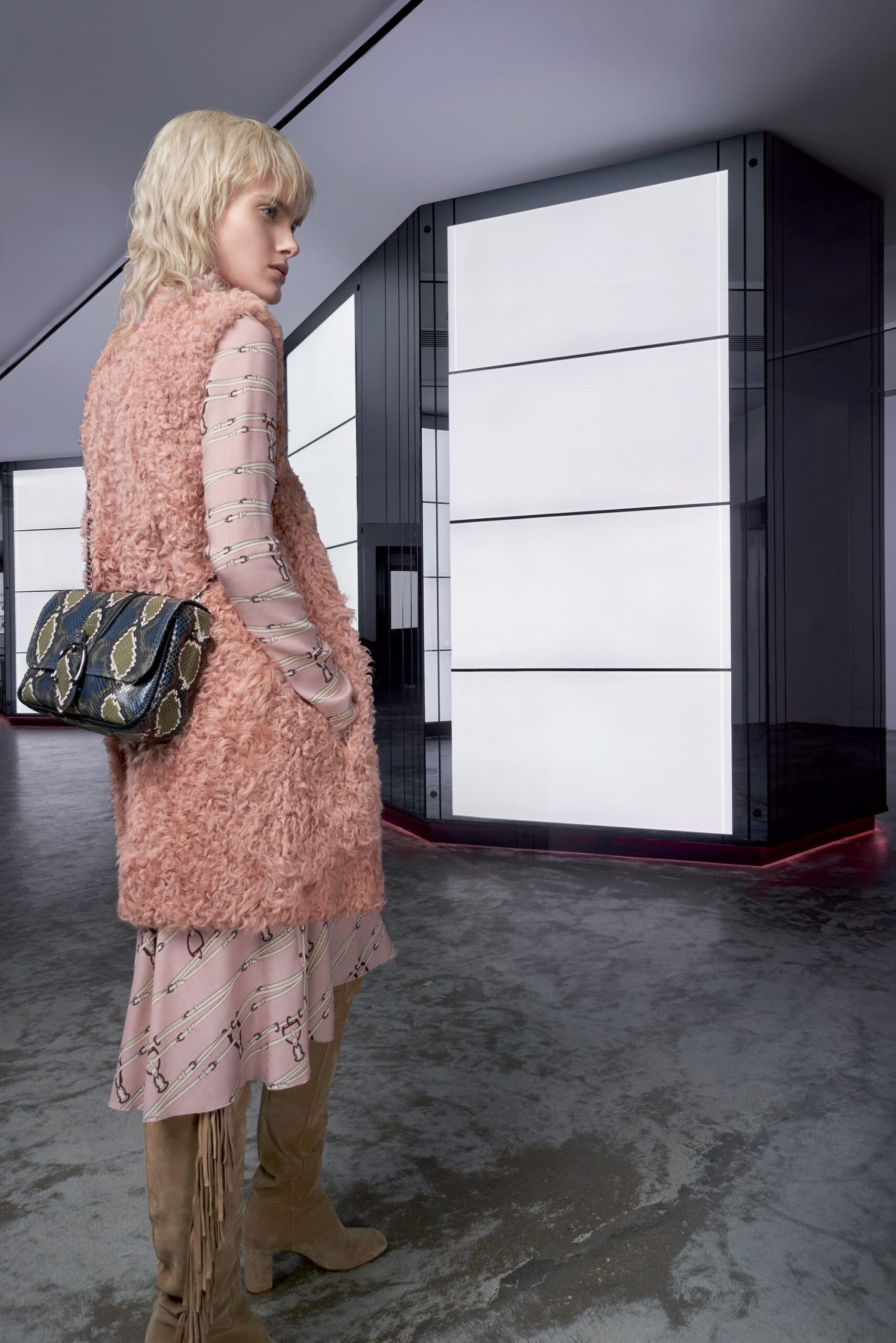 Longchamp F/W 18 Look 26
