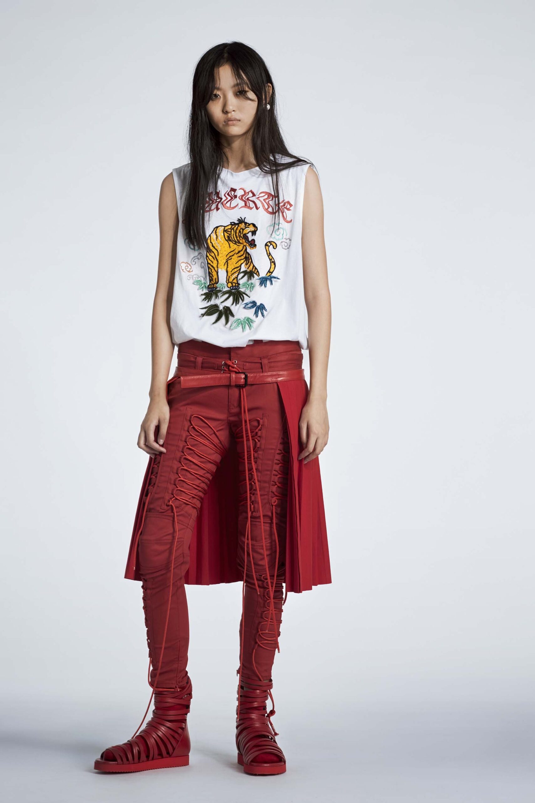 Marcelo Burlon County of Milan S/S 17 Look 27