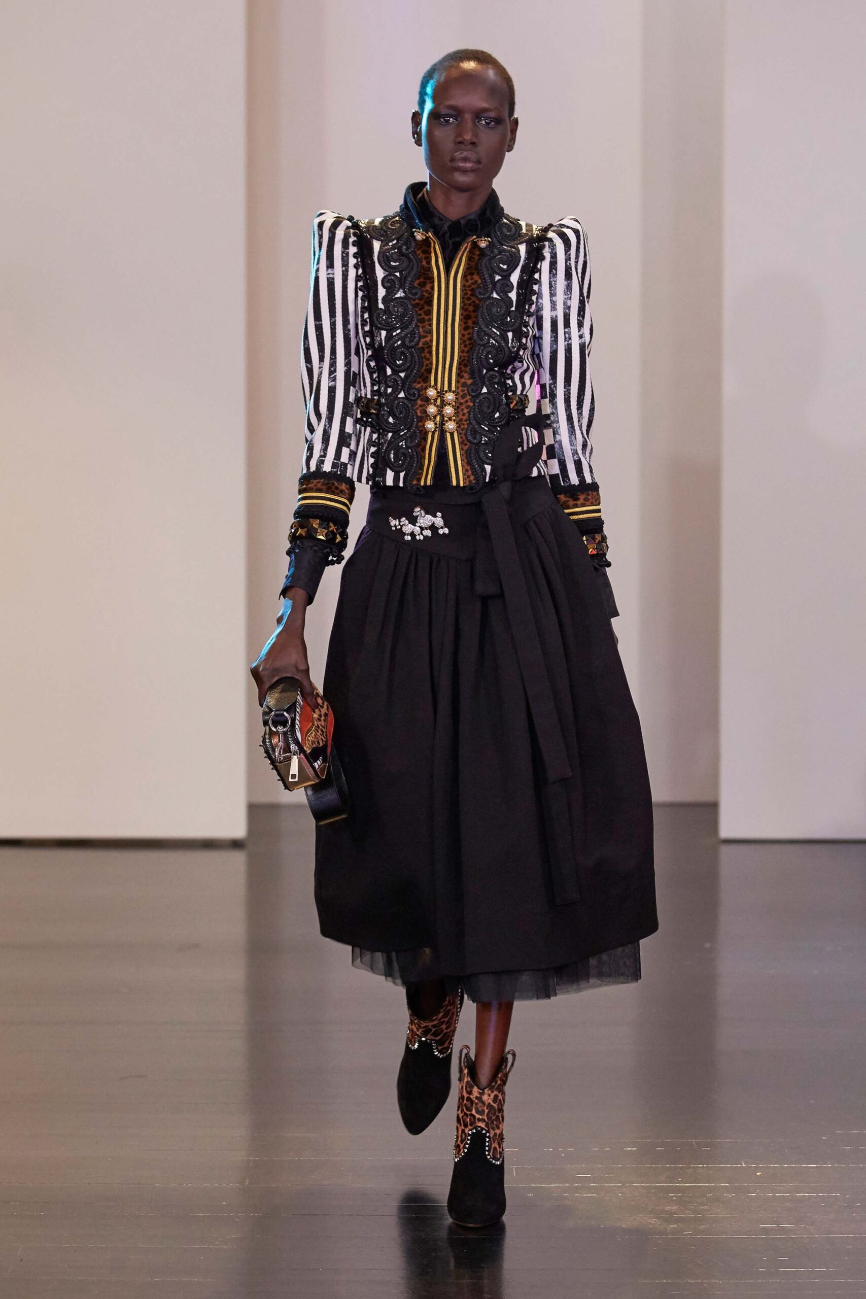 Marc Jacobs Resort 17 Look 32