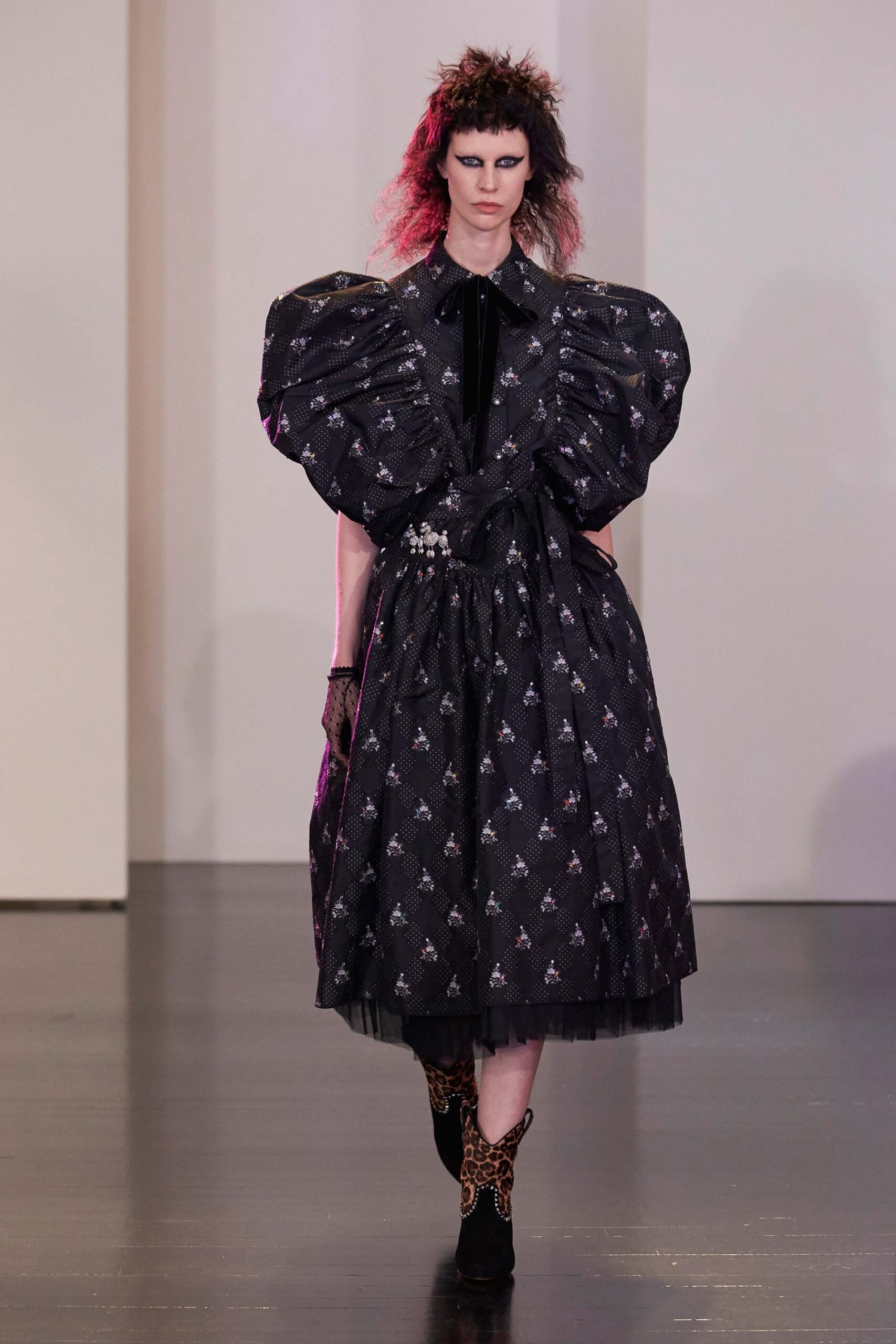 Marc Jacobs Resort 17 Look 33