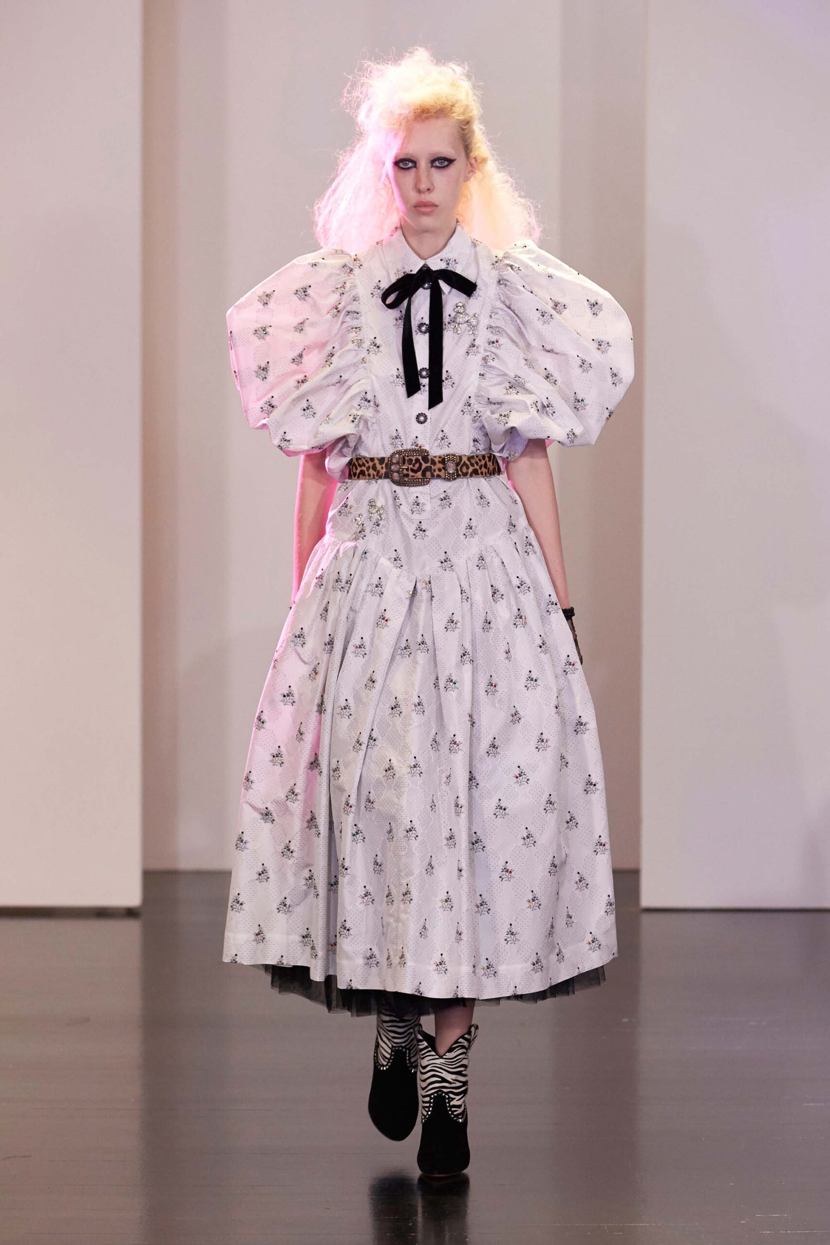 Marc Jacobs Resort 17 Look 34