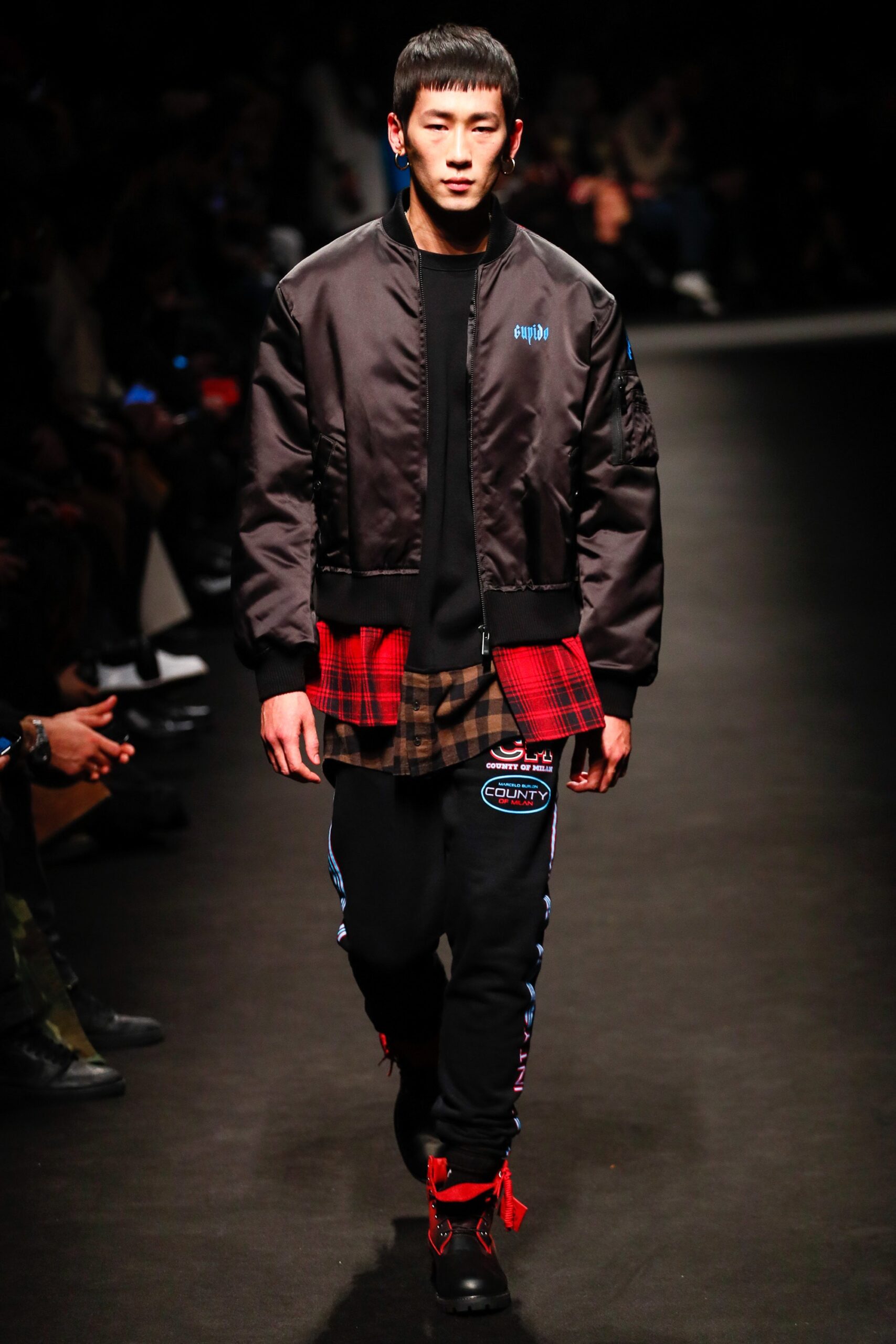 Marcelo Burlon County of Milan F/W 18 Menswear Look 35