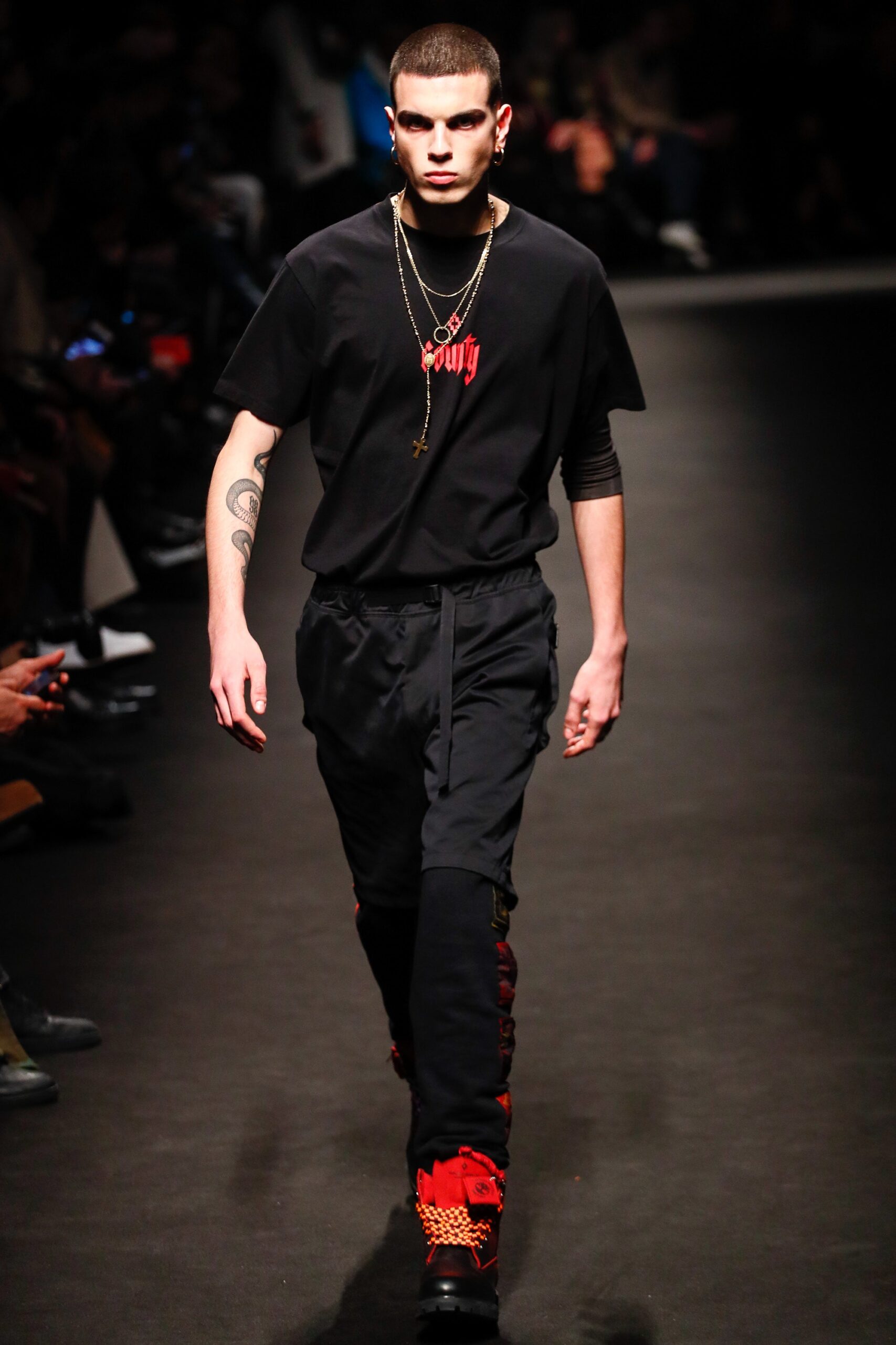 Marcelo Burlon County of Milan F/W 18 Menswear Look 37