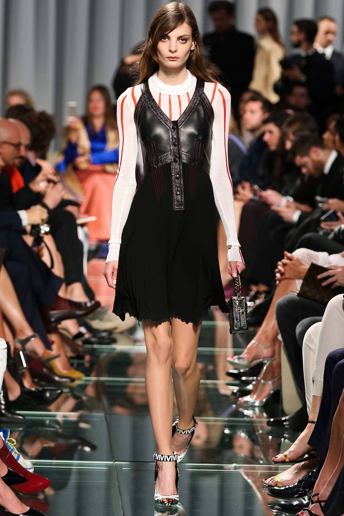 Louis Vuitton Resort 15 Look 19
