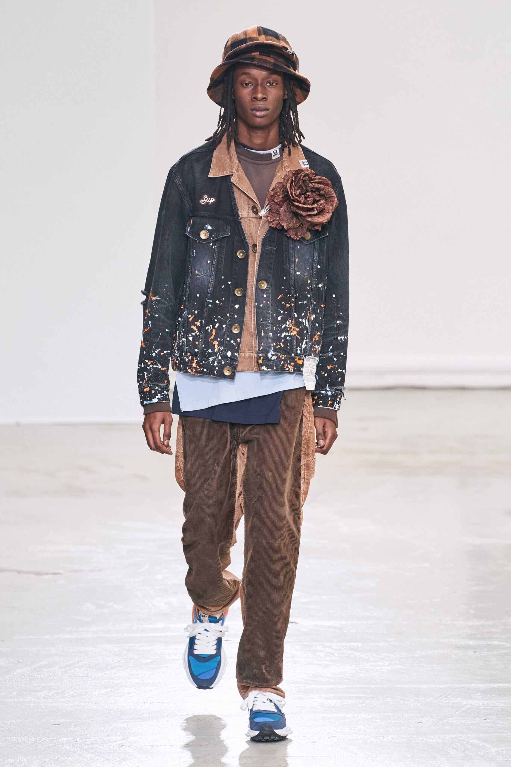 Maison Mihara Yasuhiro F/W 20 Menswear Look 13