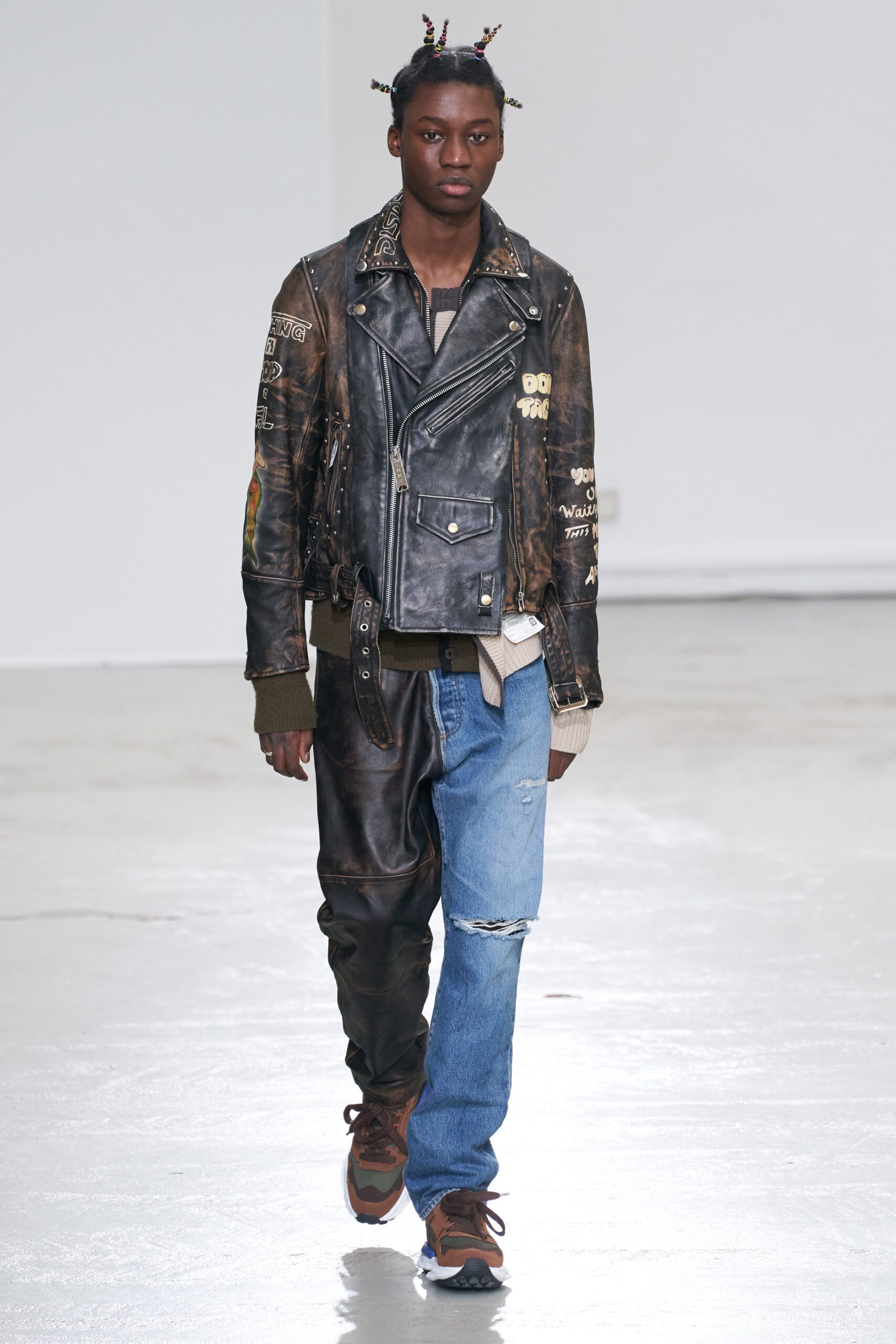 Maison Mihara Yasuhiro F/W 20 Menswear Look 18