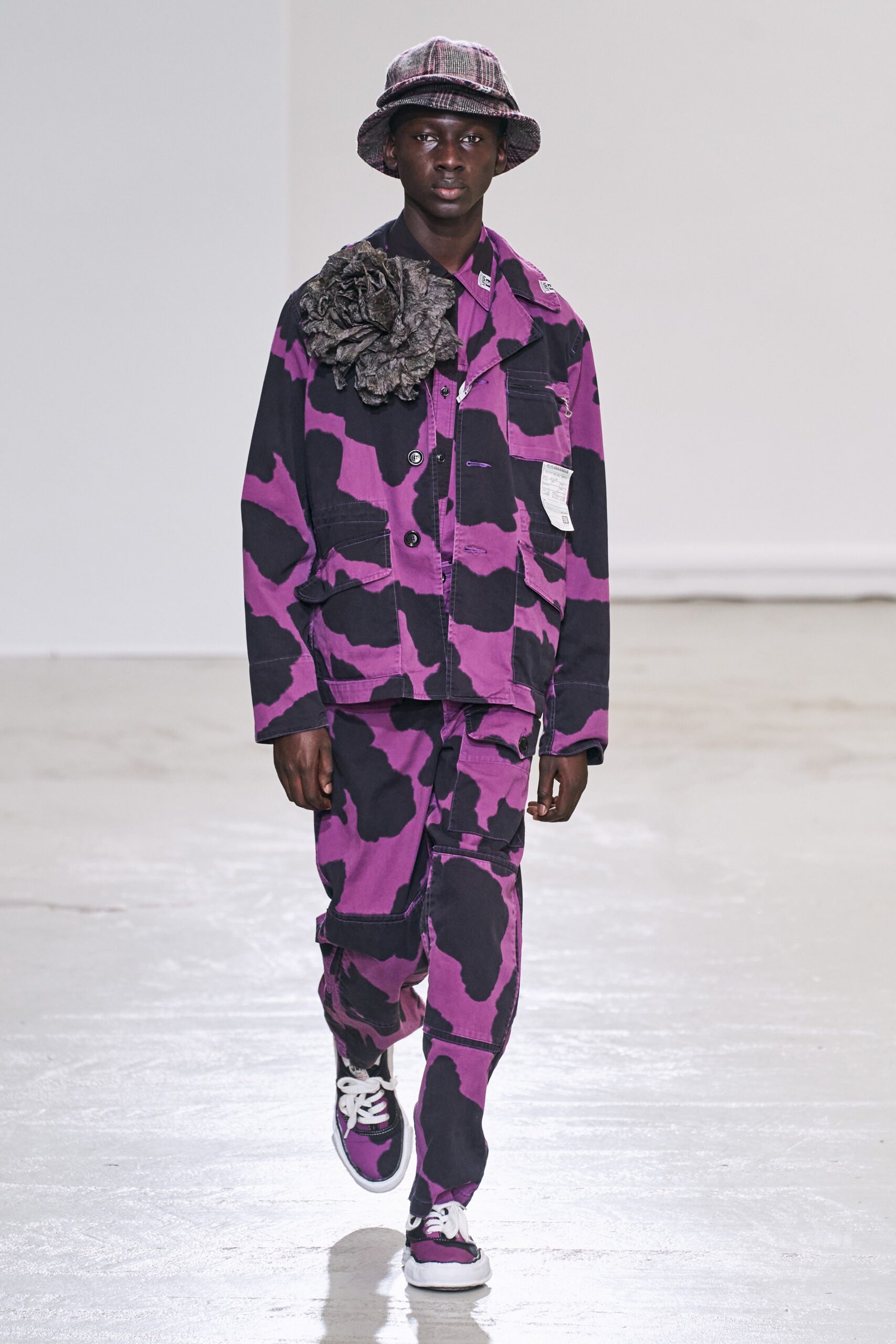 Maison Mihara Yasuhiro F/W 20 Menswear Look 39