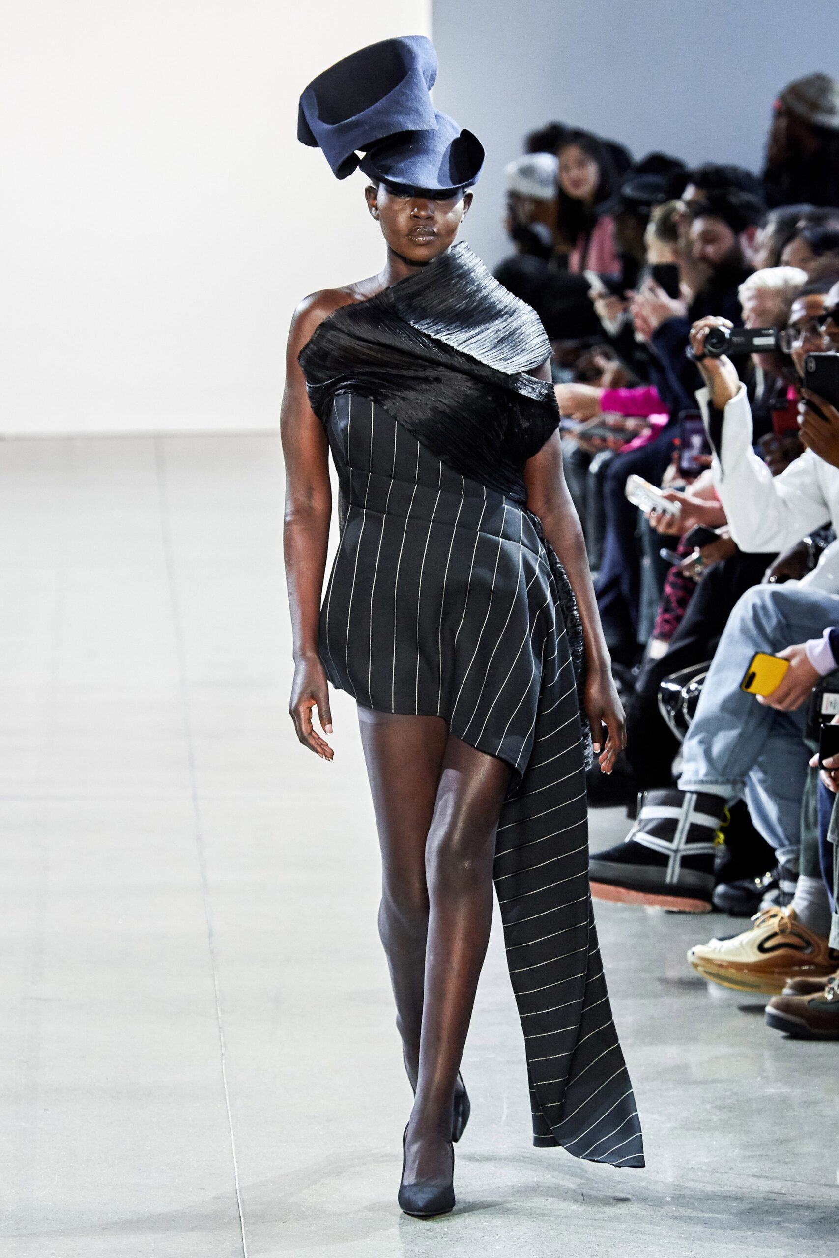 Luar F/W 19 Look 14
