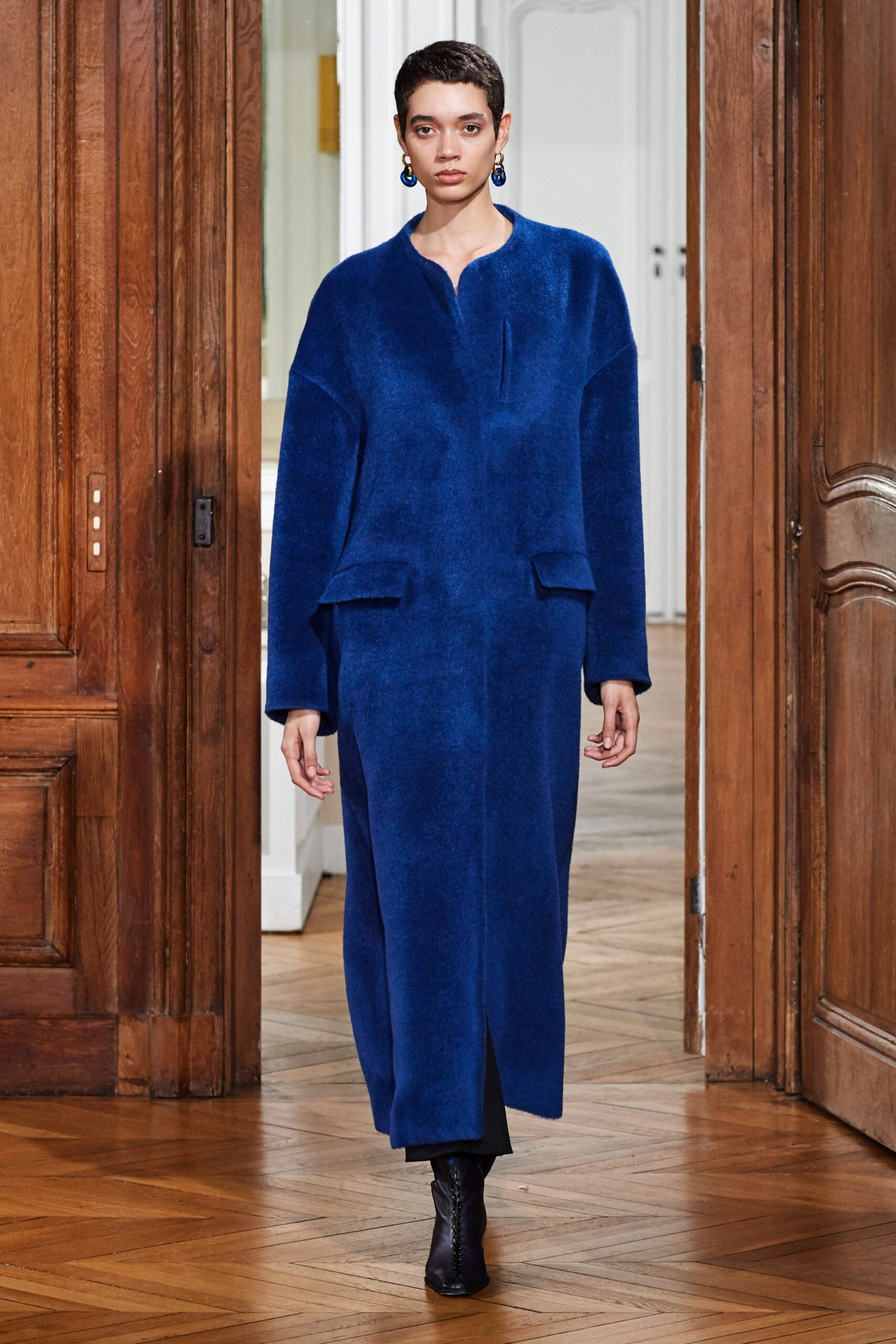 Mame Kurogouchi F/W 19 Look 13