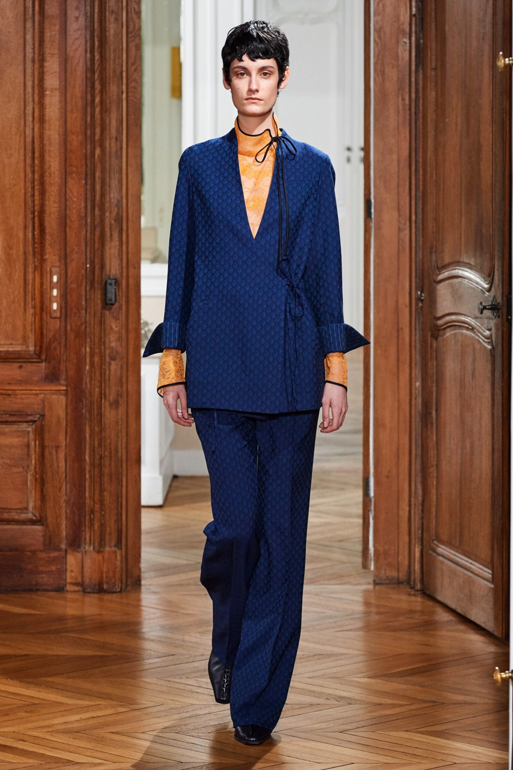 Mame Kurogouchi F/W 19 Look 18