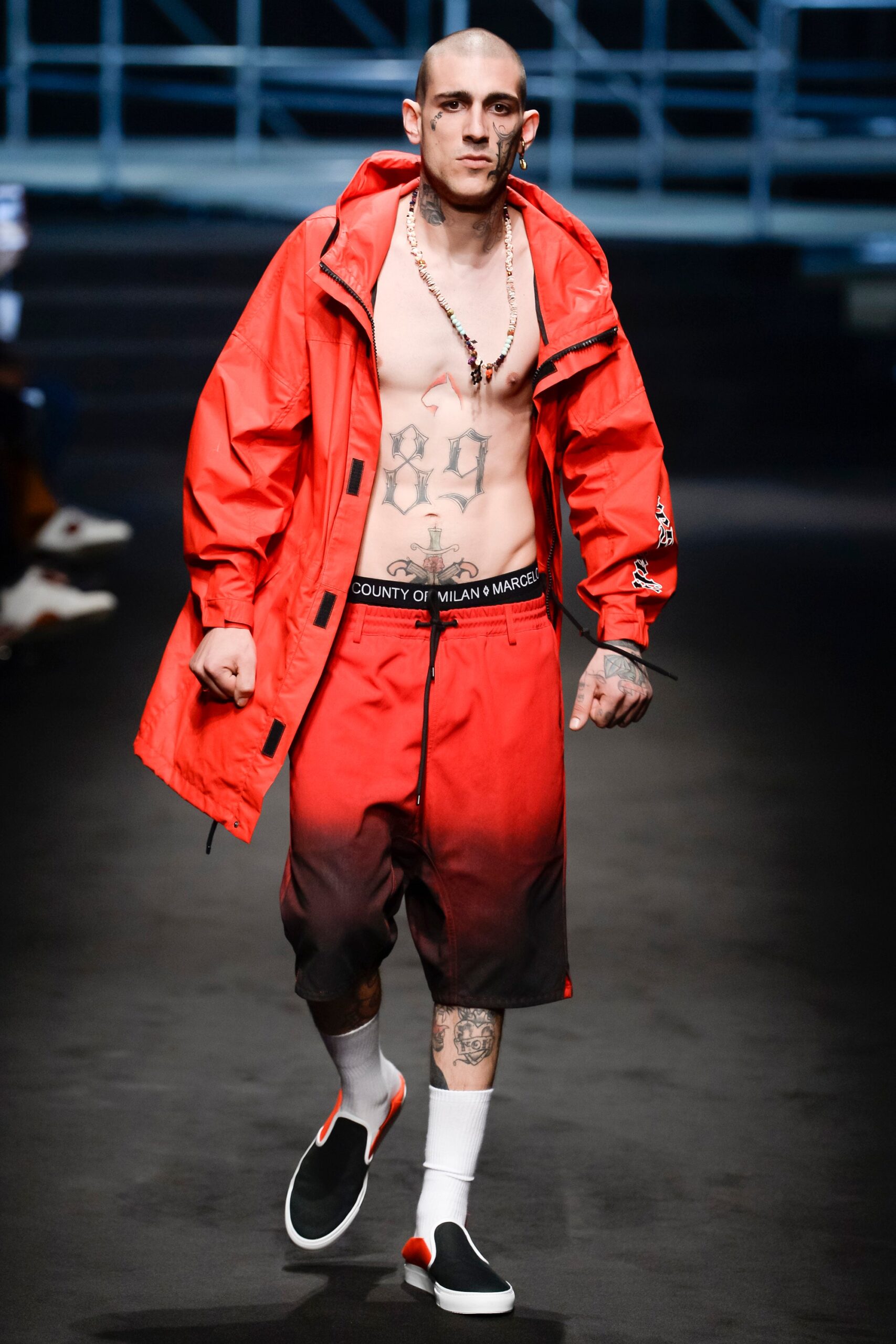 Marcelo Burlon County of Milan S/S 18 Menswear Look 1