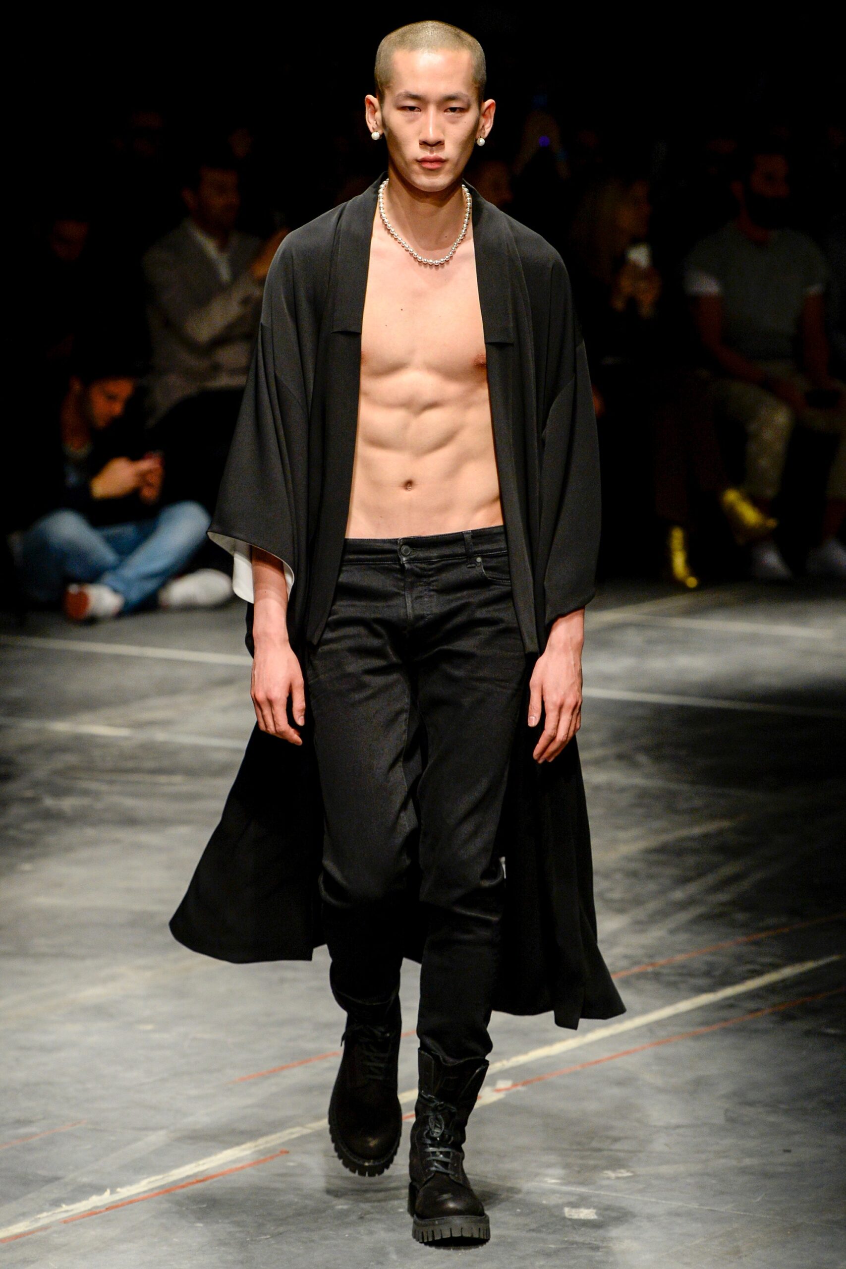 Marcelo Burlon County of Milan S/S 17 Menswear Look 1