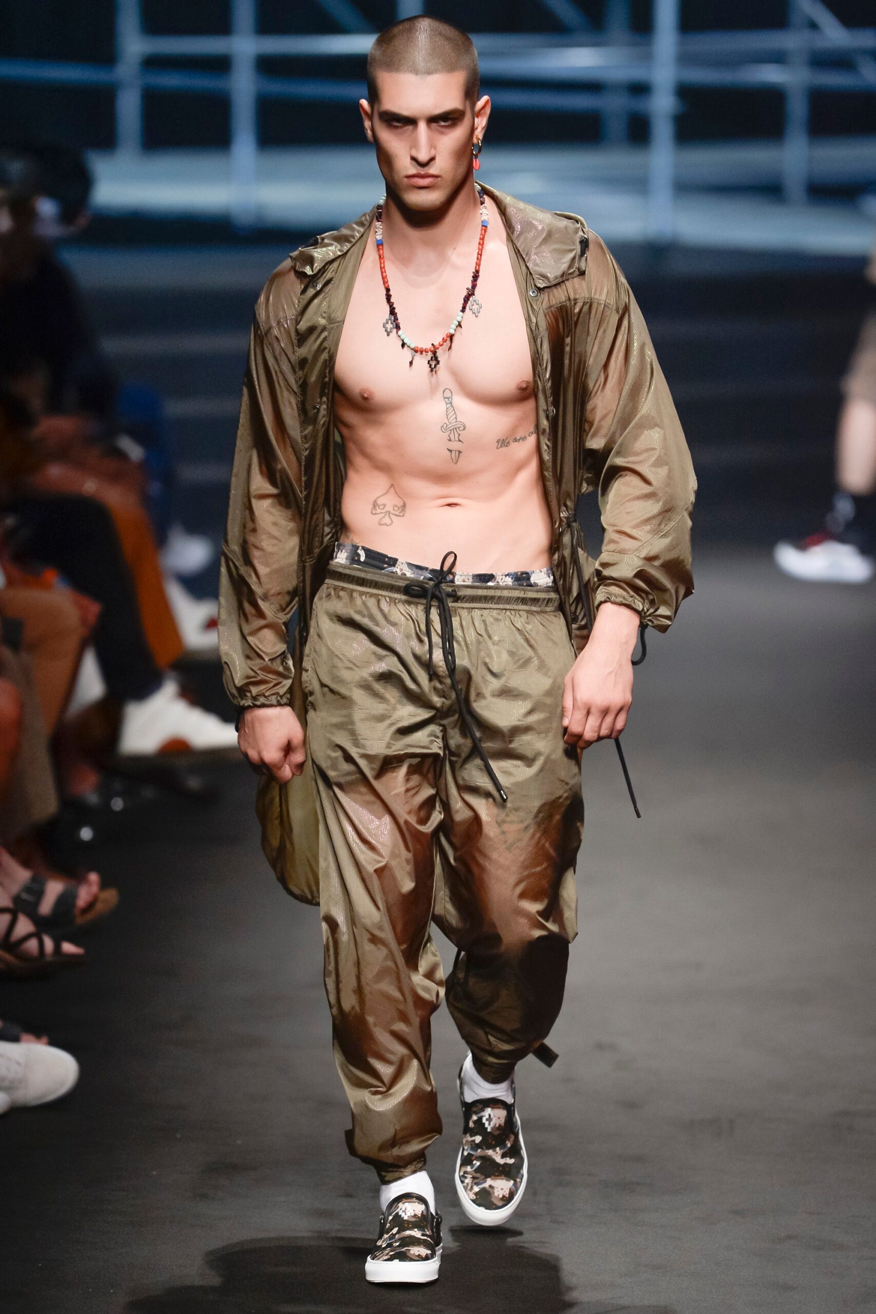 Marcelo Burlon County of Milan S/S 18 Menswear Look 25