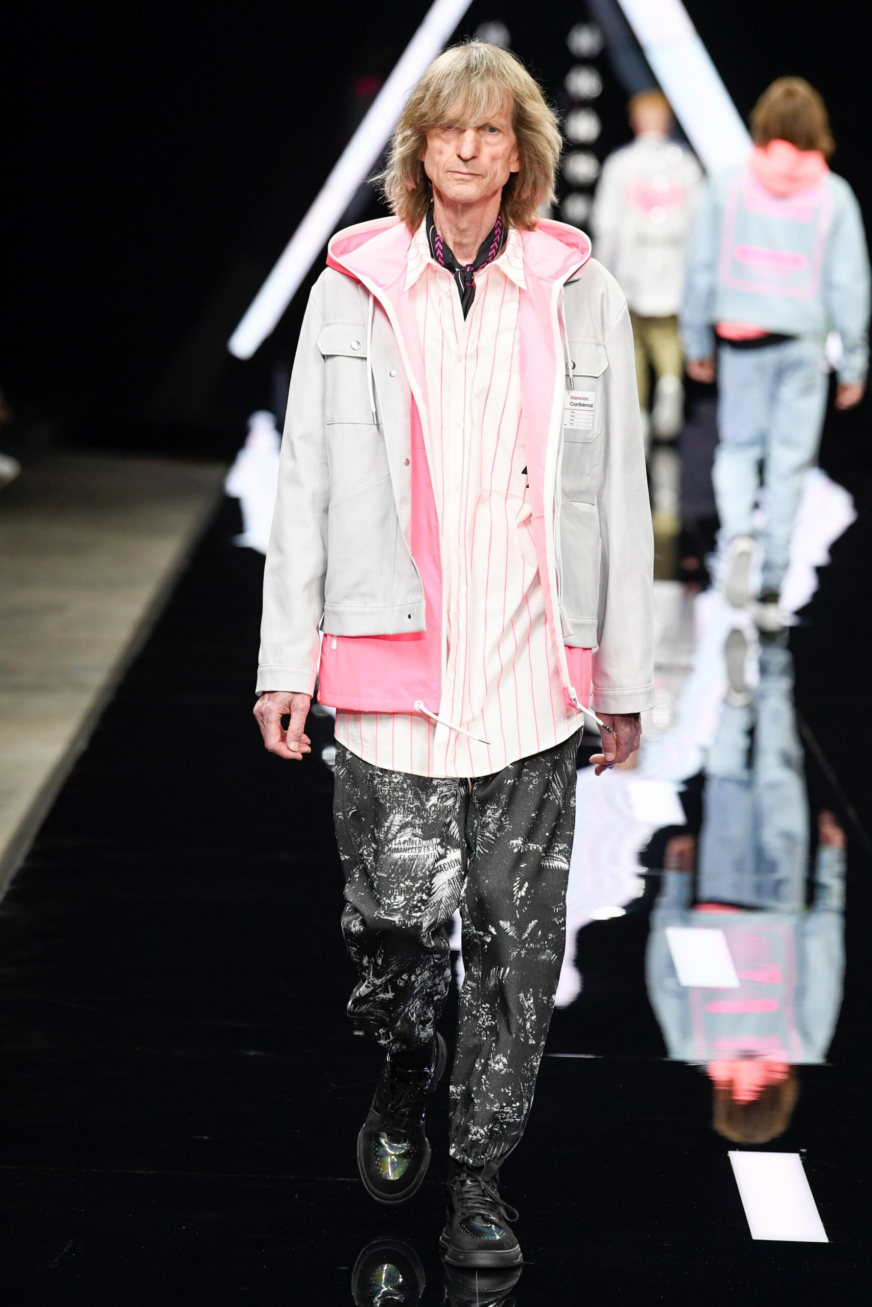Marcelo Burlon County of Milan S/S 19 Menswear Look 26
